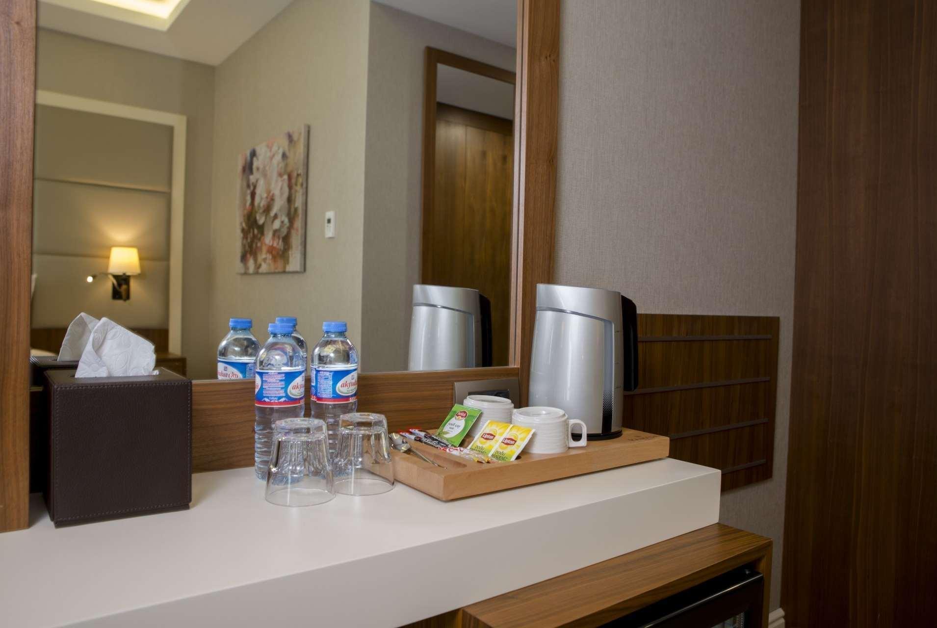 Ramada By Wyndham Sakarya Hendek Hotell Eksteriør bilde